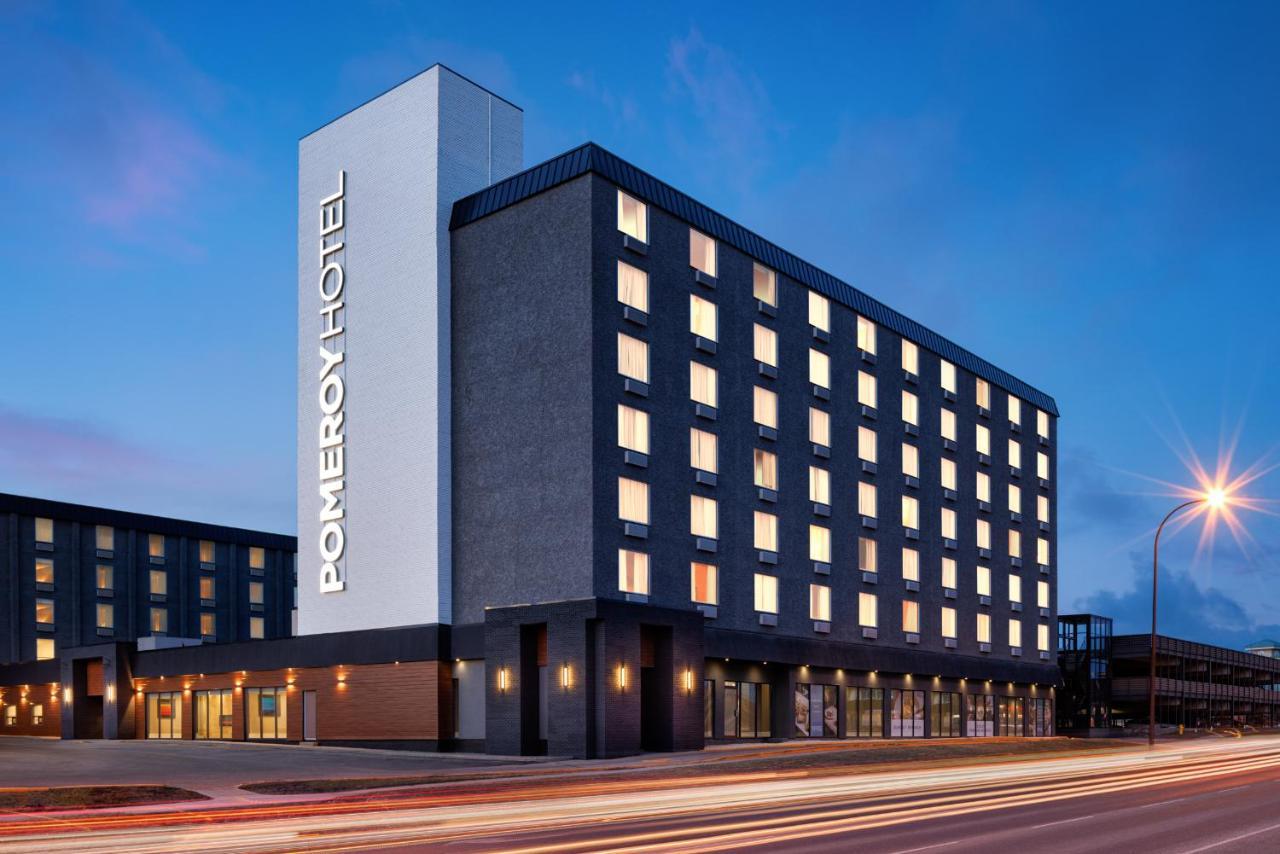 Pomeroy Hotel & Conference Centre Grande Prairie Buitenkant foto
