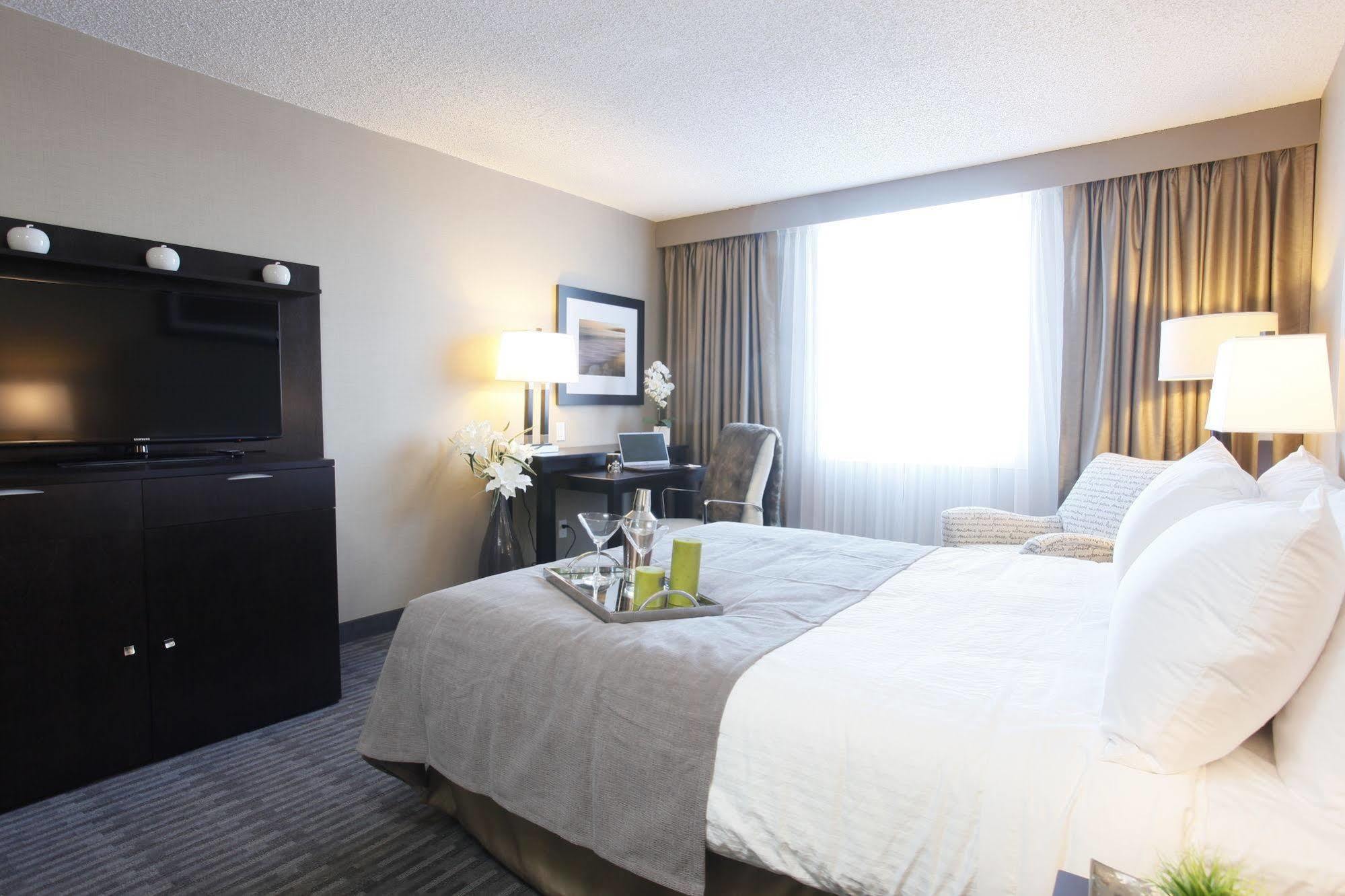 Pomeroy Hotel & Conference Centre Grande Prairie Buitenkant foto